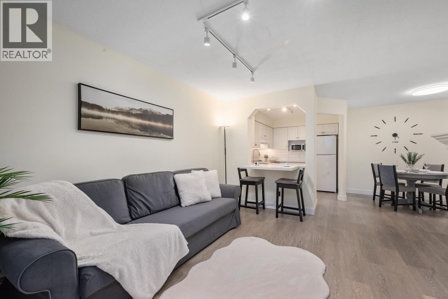 114 3770 Manor Street, Burnaby, British Columbia  V5G 4T5 - Photo 6 - R3053366