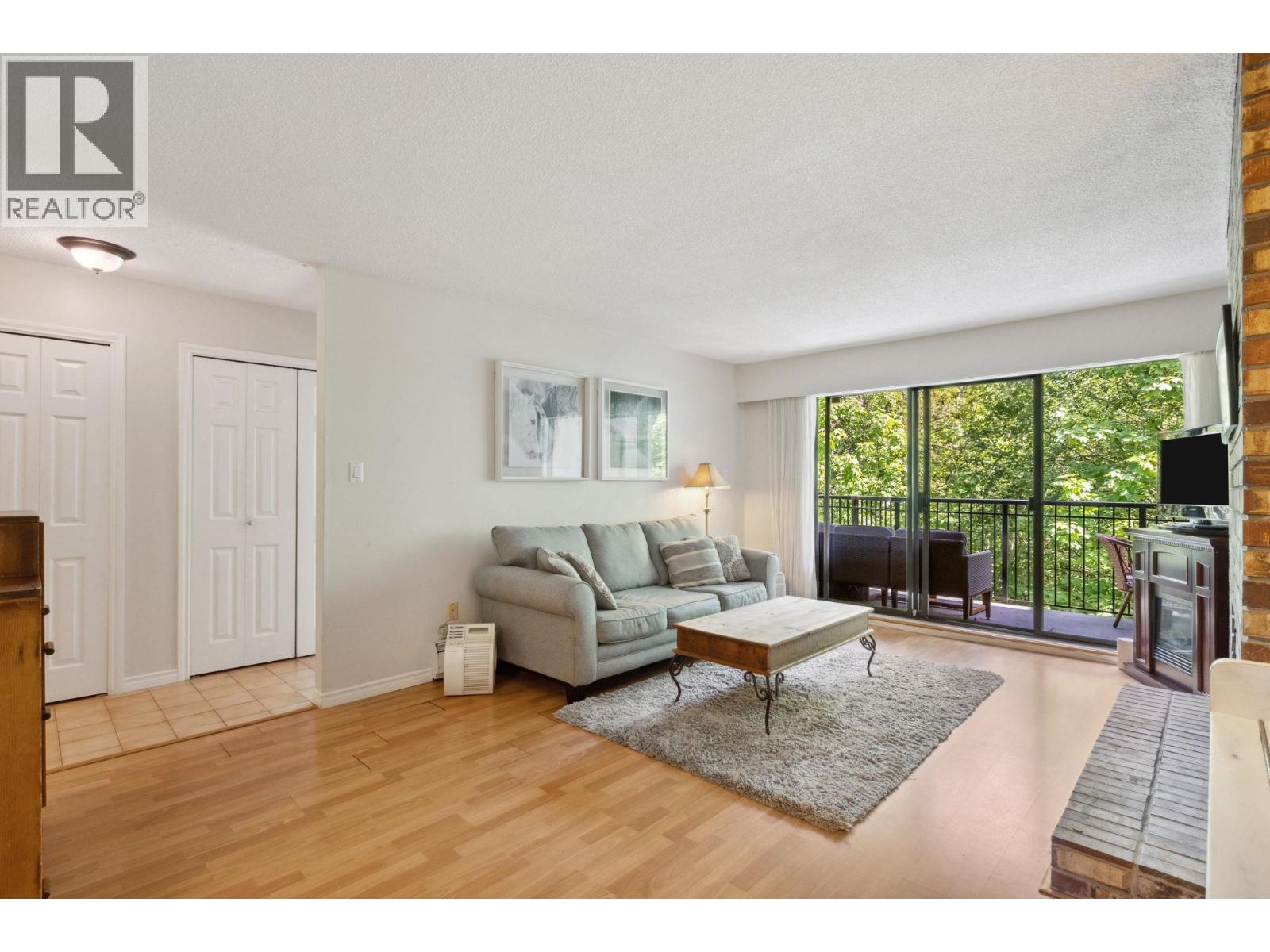 306 1385 Draycott Road, North Vancouver, British Columbia  V7J 3K9 - Photo 3 - R3053377
