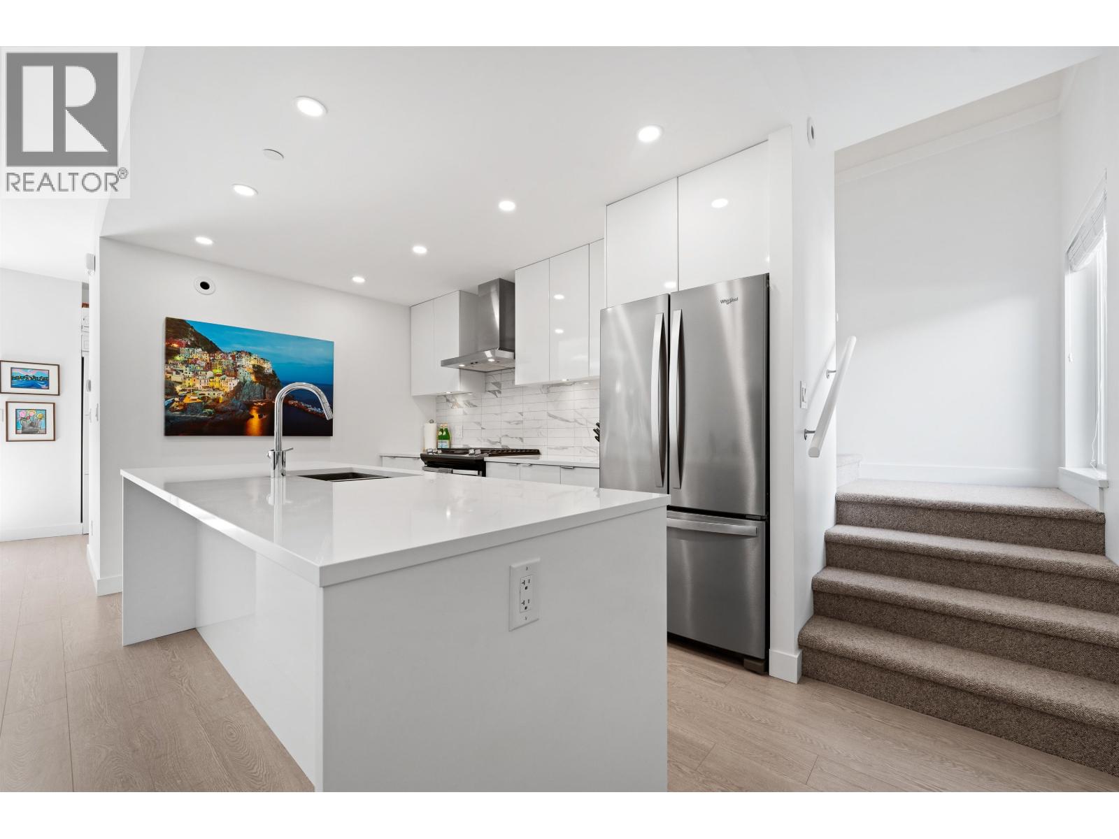 16 3595 Salal Drive, North Vancouver, British Columbia  V7G 0A7 - Photo 6 - R3053383