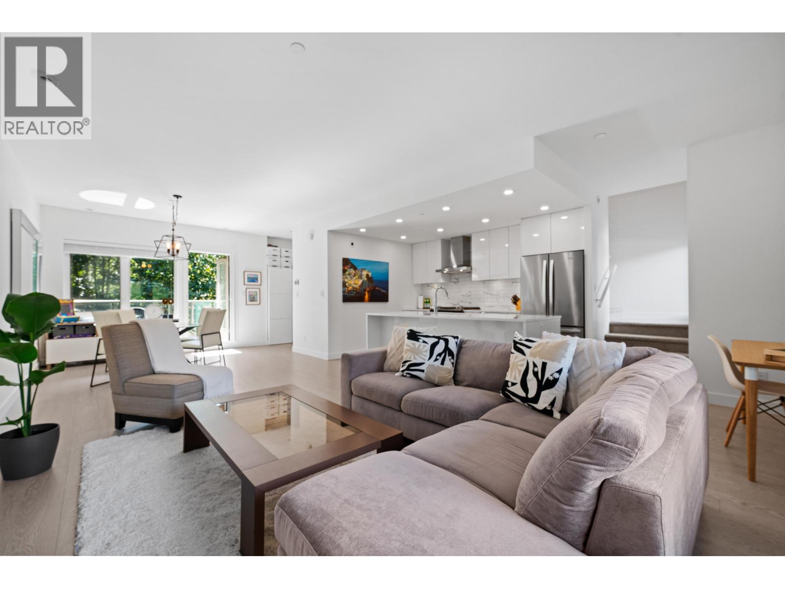 16 3595 Salal Drive, North Vancouver, British Columbia  V7G 0A7 - Photo 9 - R3053383