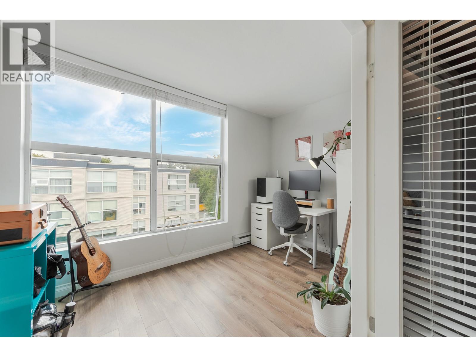 Ph11 418 E Broadway, Vancouver, British Columbia  V5T 1X2 - Photo 14 - R3053392