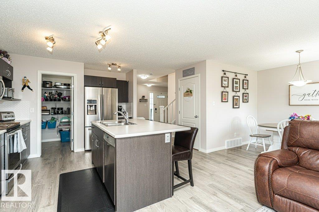 8727 Carson Wy Sw, Edmonton, Alberta  T6W 0L7 - Photo 12 - E4456840