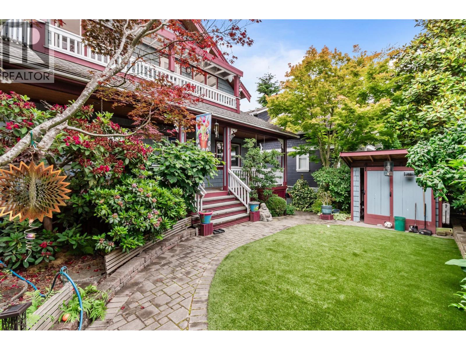 419 E 23RD AVENUE, Vancouver, British Columbia