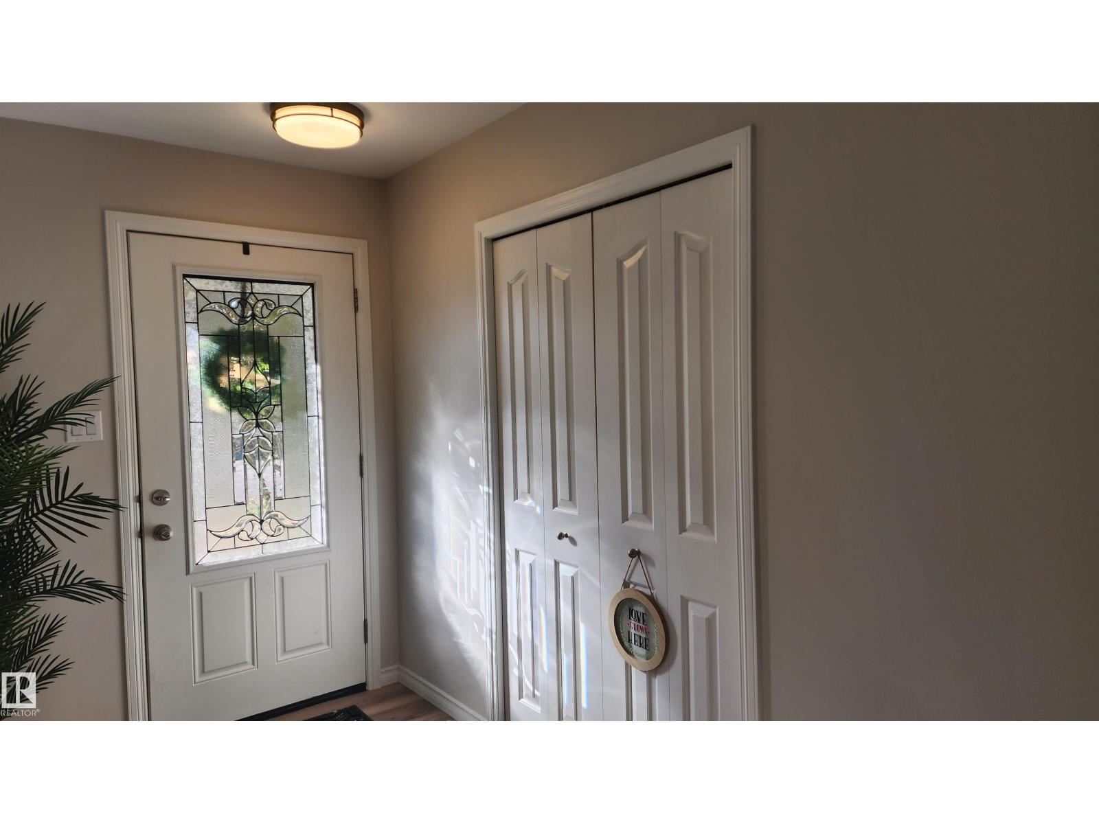 5406 Circle Dr, Elk Point, Alberta  T0A 1A0 - Photo 13 - E4460014