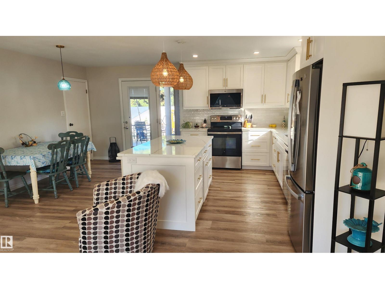 5406 Circle Dr, Elk Point, Alberta  T0A 1A0 - Photo 6 - E4460014