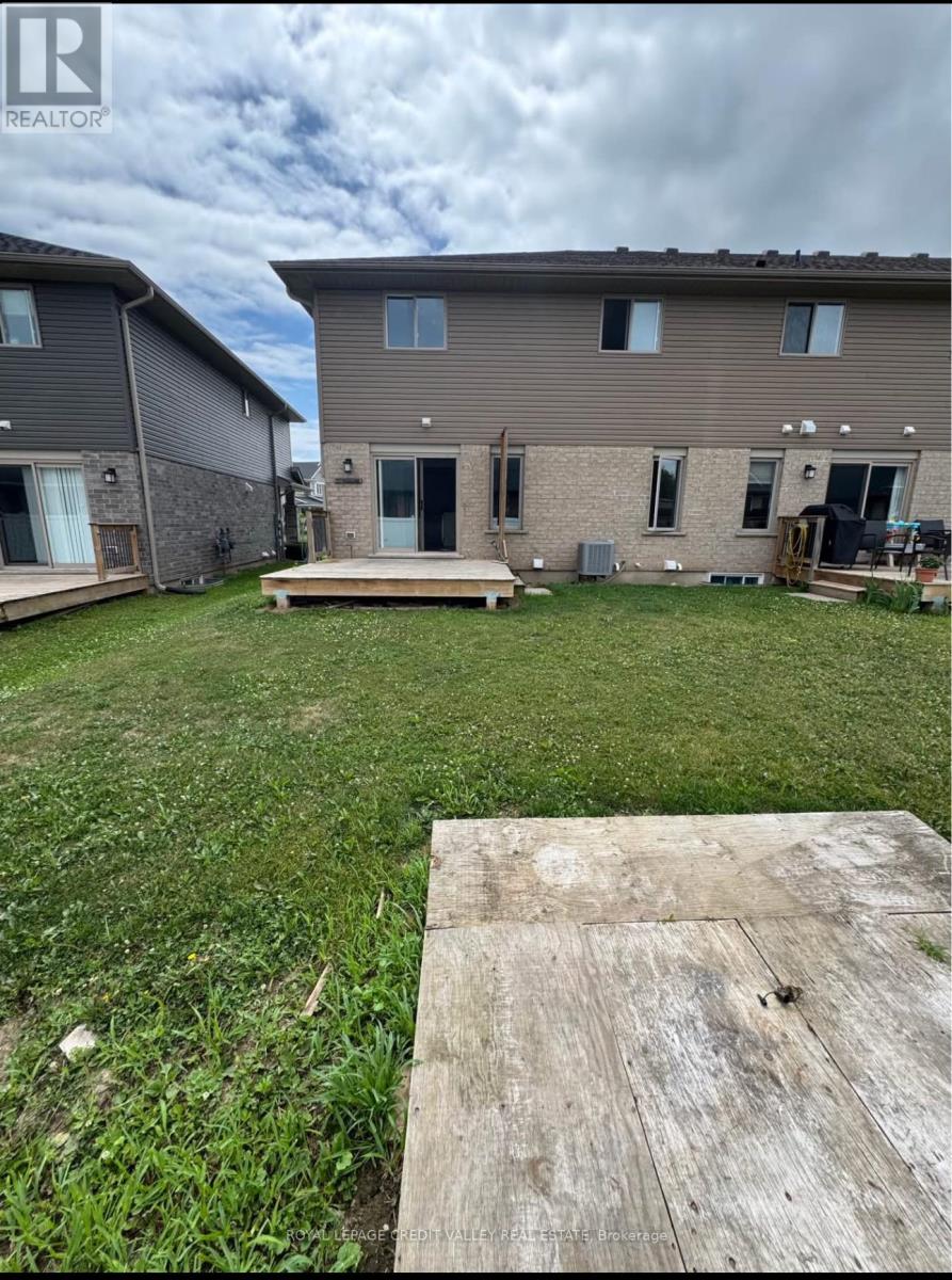 125 Denrich Avenue, Tillsonburg, Ontario  N4G 0H2 - Photo 18 - X12433235