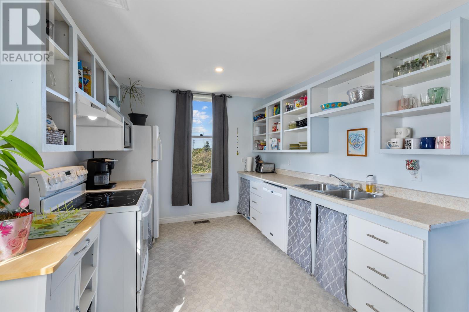 469 Sherbrooke Road, Summerside, Prince Edward Island  C1N 4J8 - Photo 6 - 202524636