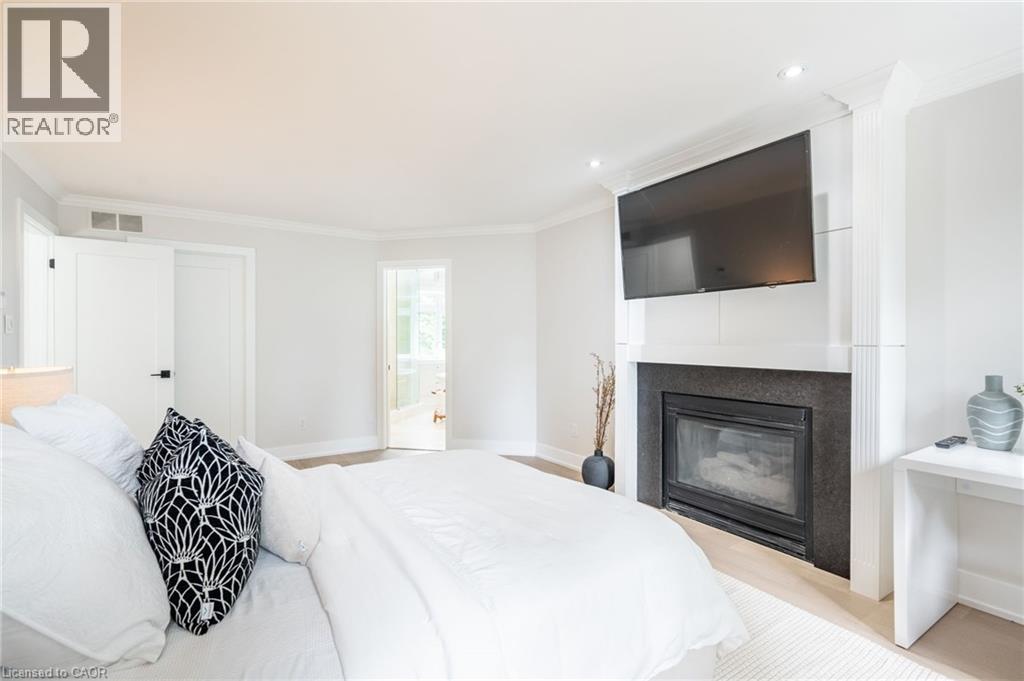 6618 Carriage Trail, Burlington, Ontario  L7P 0J6 - Photo 17 - 40774643