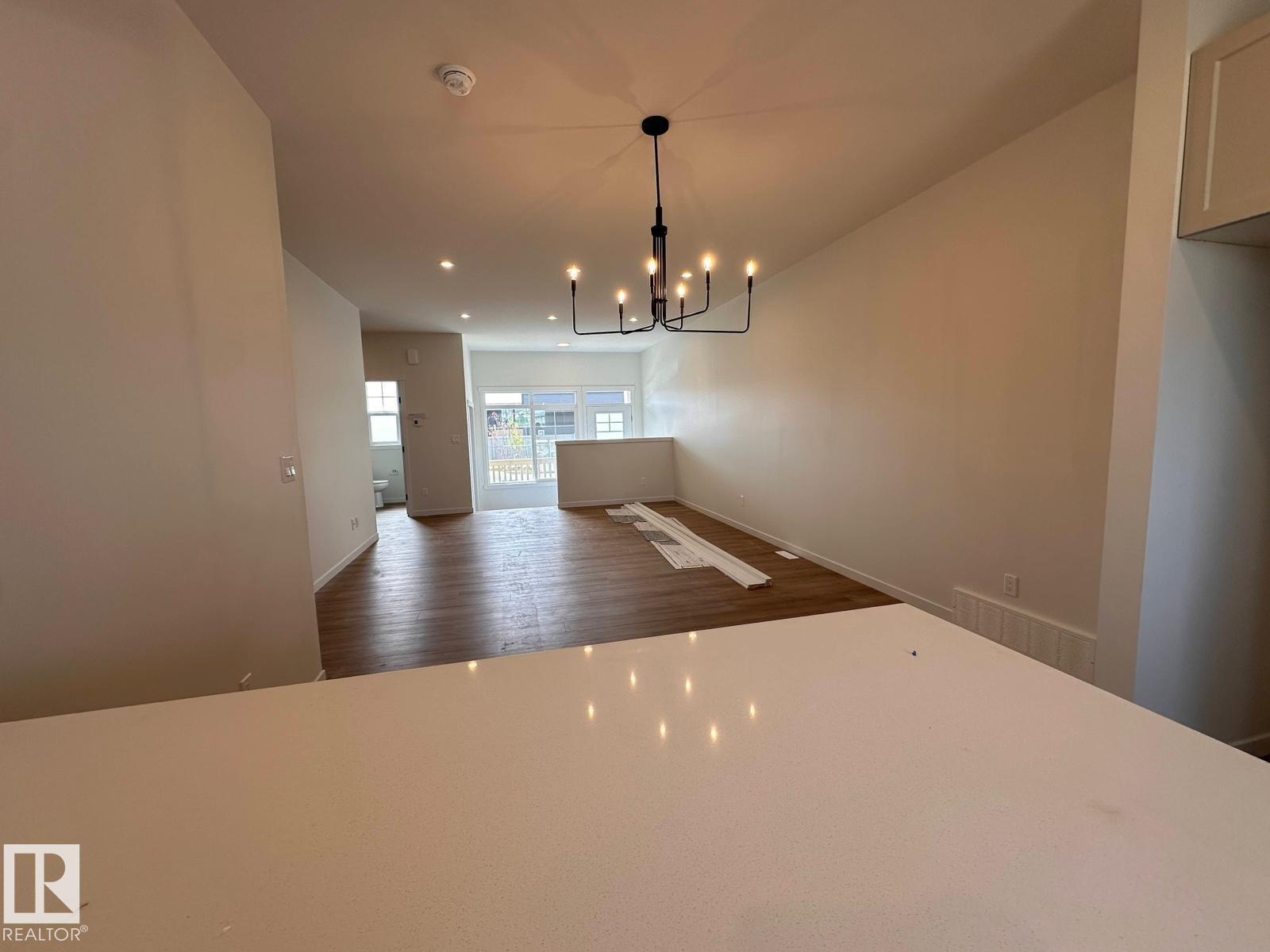 22612 88 Av Nw, Edmonton, Alberta  T5T 7W8 - Photo 3 - E4460016