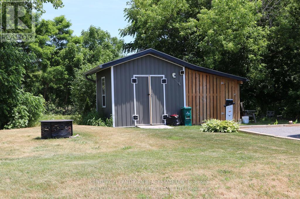 13 St Philip Street, Prince Edward County, Ontario  K0K 2P0 - Photo 21 - X12396872