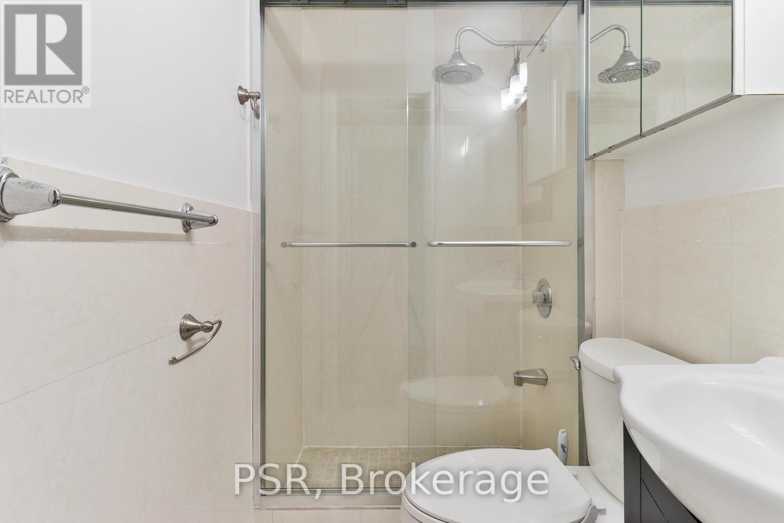 212 Coxwell Avenue, Toronto, Ontario  M4L 3B2 - Photo 10 - E12433269