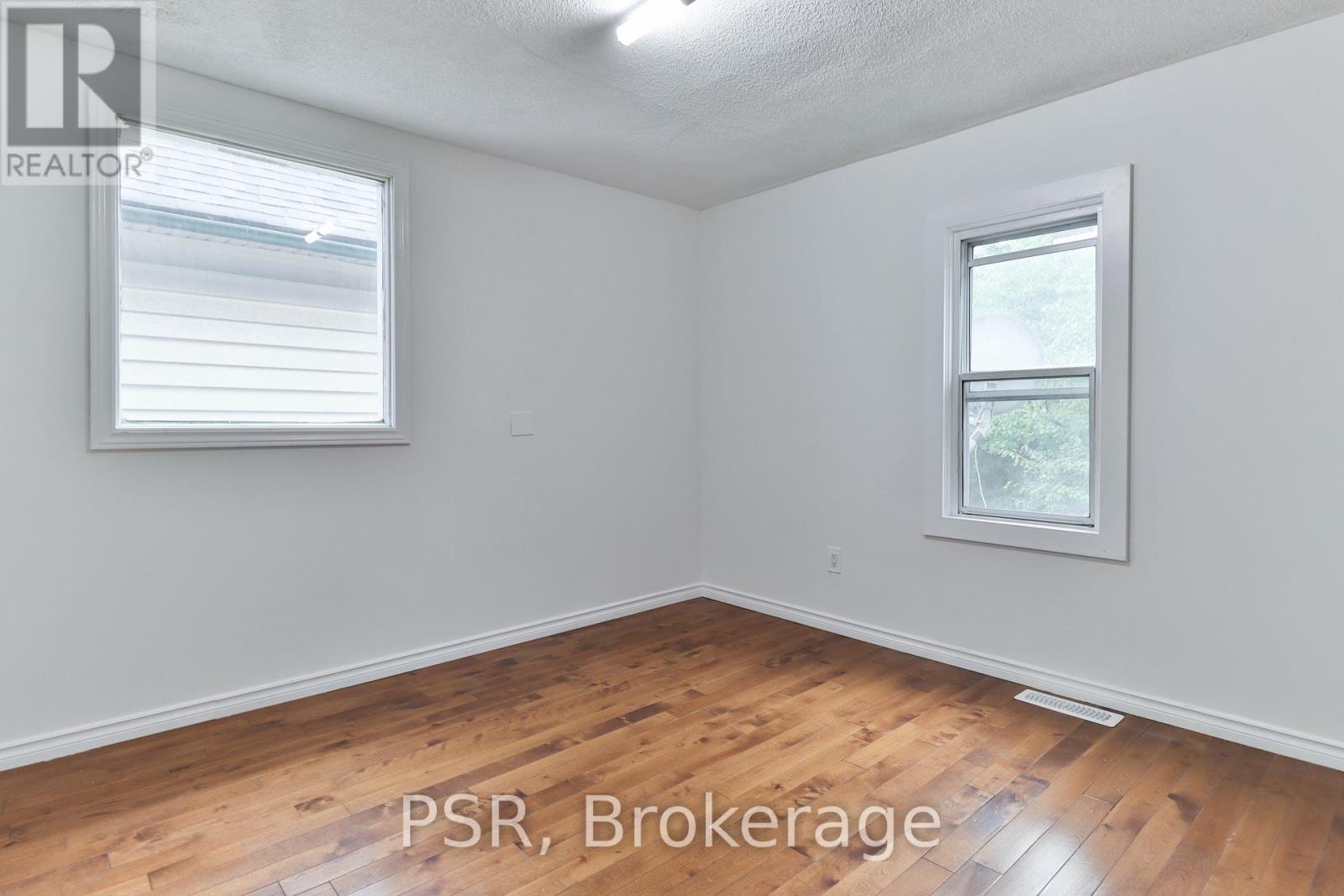 212 Coxwell Avenue, Toronto, Ontario  M4L 3B2 - Photo 24 - E12433269