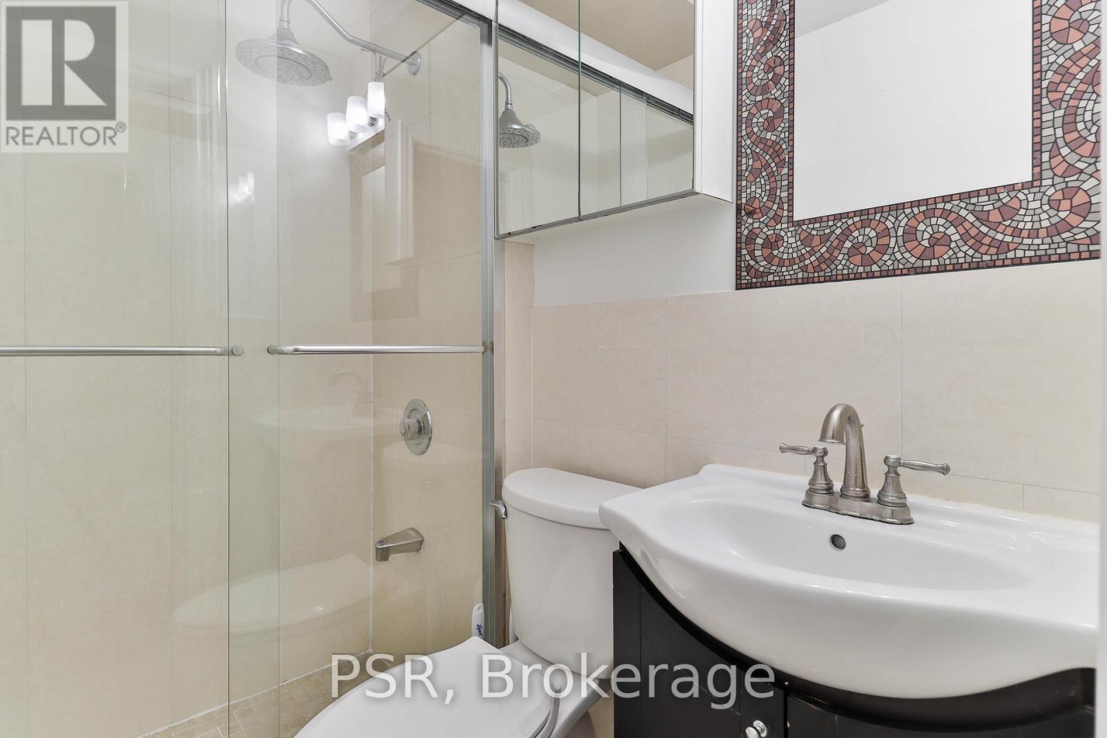 212 Coxwell Avenue, Toronto, Ontario  M4L 3B2 - Photo 9 - E12433269