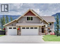 2030 GOLDEN EAGLE Drive, sparwood, British Columbia