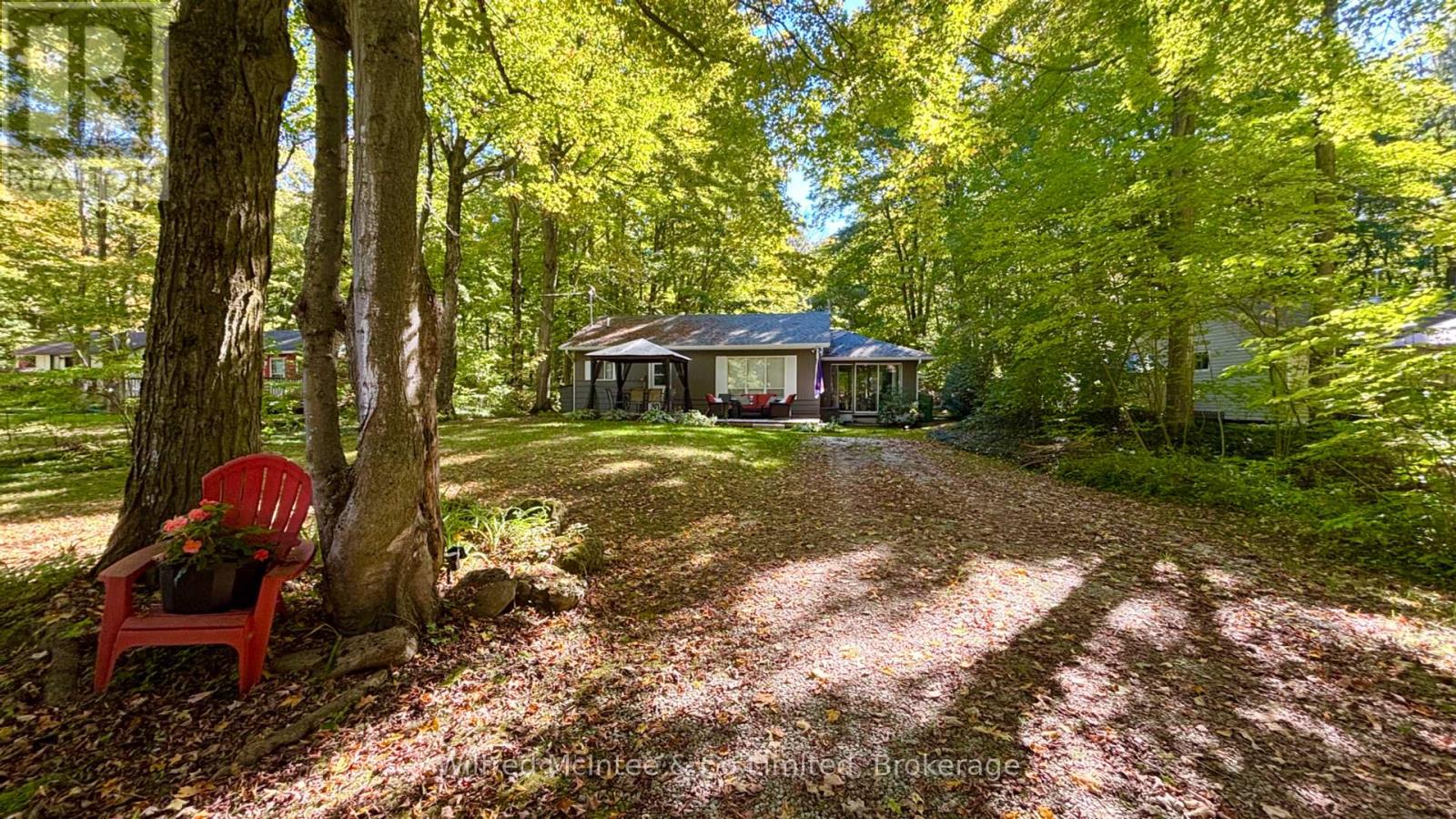 228 THOMPSON AVENUE, Native Leased Lands, Ontario