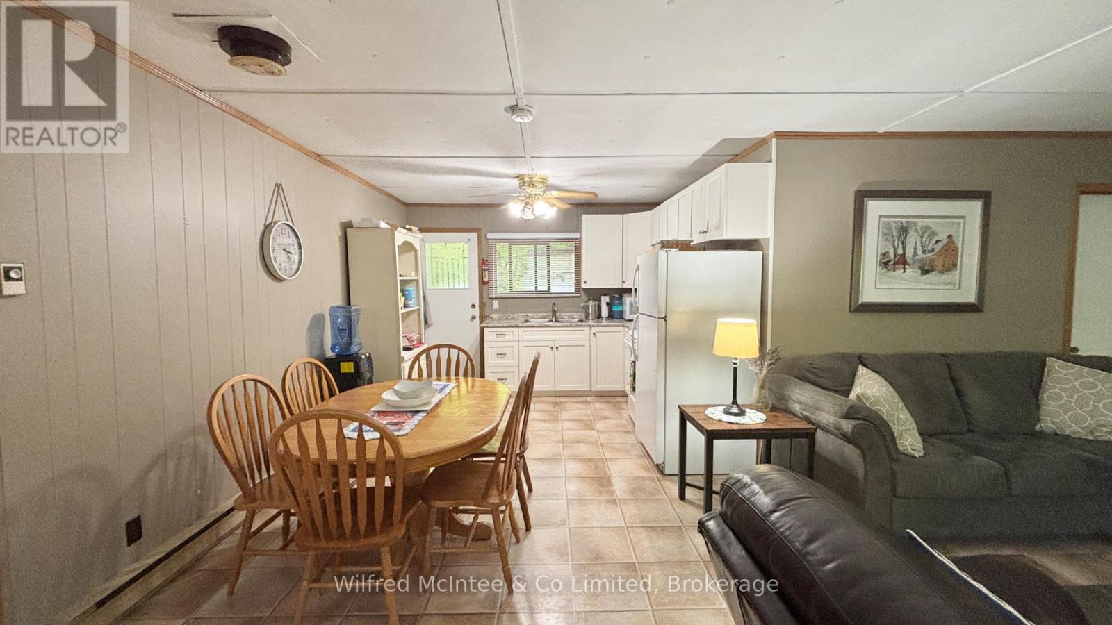 228 Thompson Avenue, Native Leased Lands, Ontario  N0H 2G0 - Photo 30 - X12433318