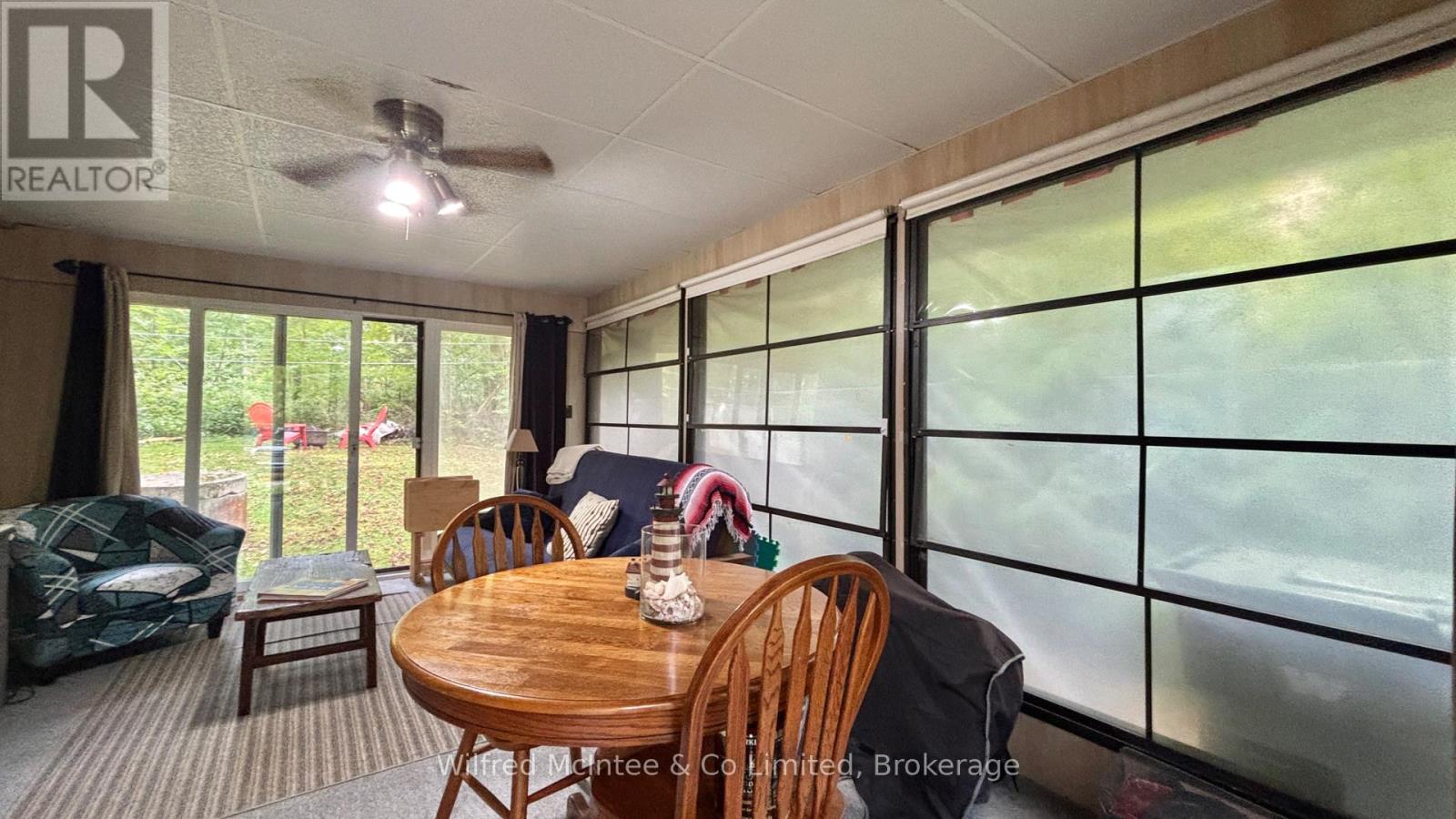 228 Thompson Avenue, Native Leased Lands, Ontario  N0H 2G0 - Photo 38 - X12433318