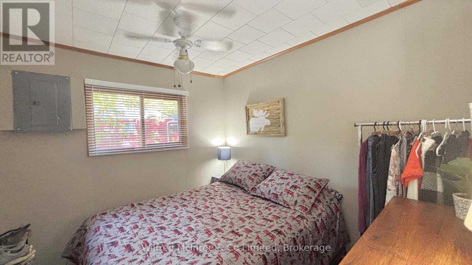 228 Thompson Avenue, Native Leased Lands, Ontario  N0H 2G0 - Photo 44 - X12433318