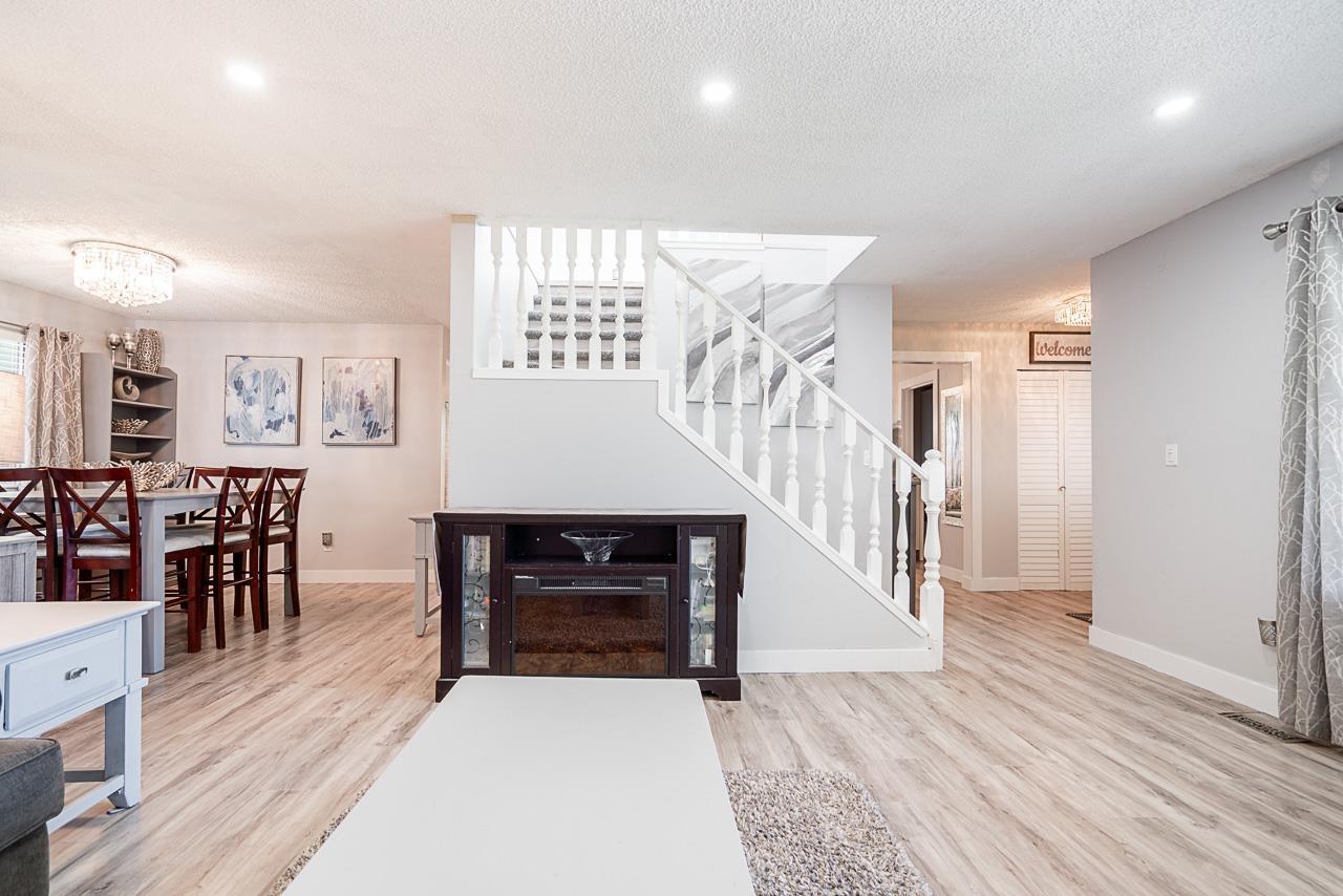 6669 129 Street, Surrey, British Columbia  V3W 8Y1 - Photo 11 - R3049660