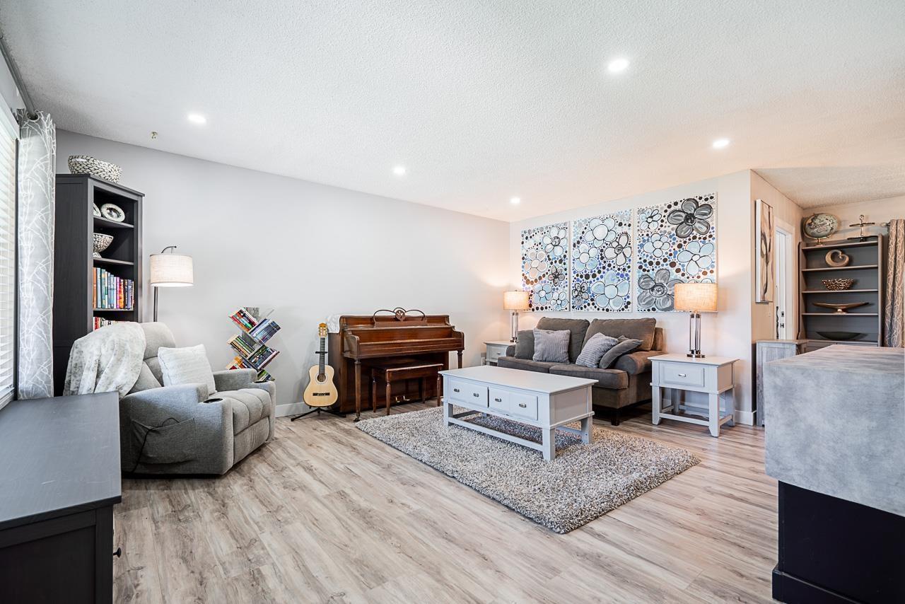 6669 129 Street, Surrey, British Columbia  V3W 8Y1 - Photo 7 - R3049660