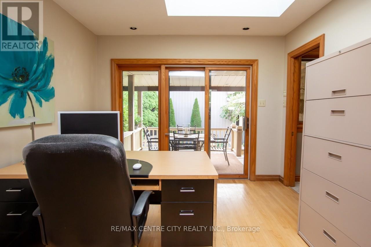 164 Woodstock Street N, East Zorra-Tavistock, Ontario  N0B 2R0 - Photo 24 - X12433320