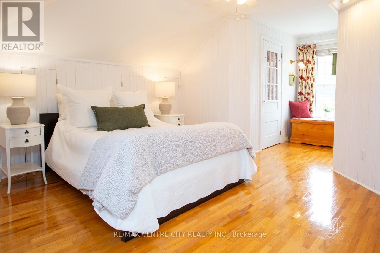 164 Woodstock Street N, East Zorra-Tavistock, Ontario  N0B 2R0 - Photo 27 - X12433320