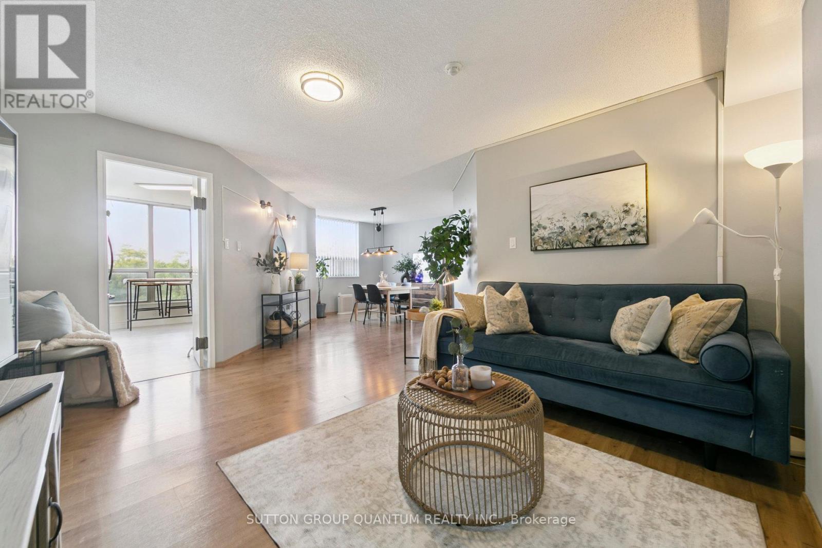 611 - 1110 Walden Circle, Mississauga (Clarkson), Ontario  L5J 4R3 - Photo 4 - W12433265