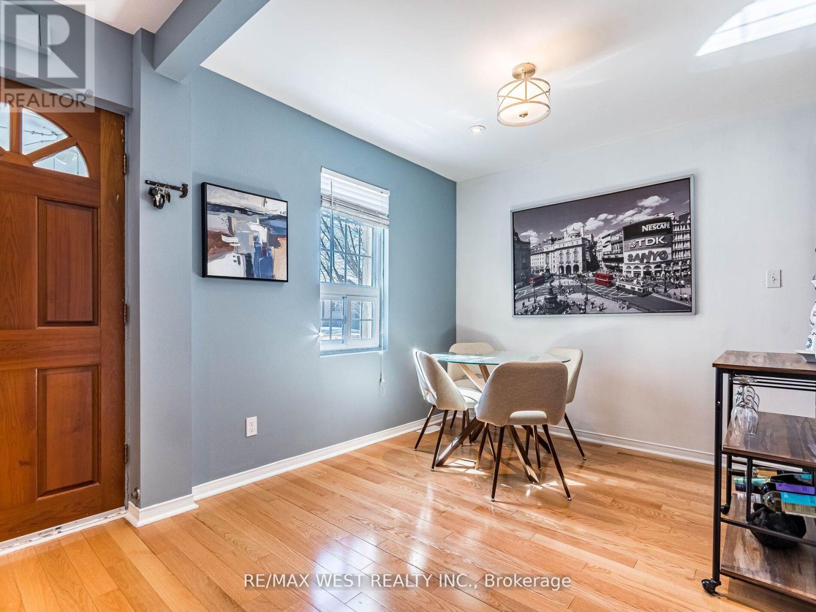 76 Laburnham Avenue, Toronto, Ontario  M8W 1S8 - Photo 42 - W12433270