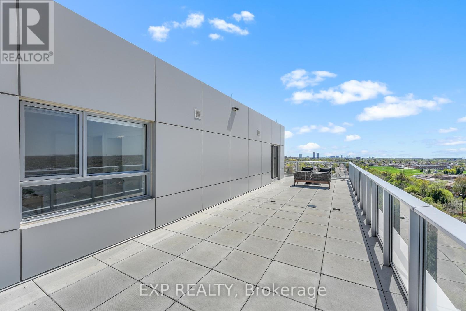 902 - 100 Manett Crescent, Brampton, Ontario  L6X 5R8 - Photo 17 - W12433273