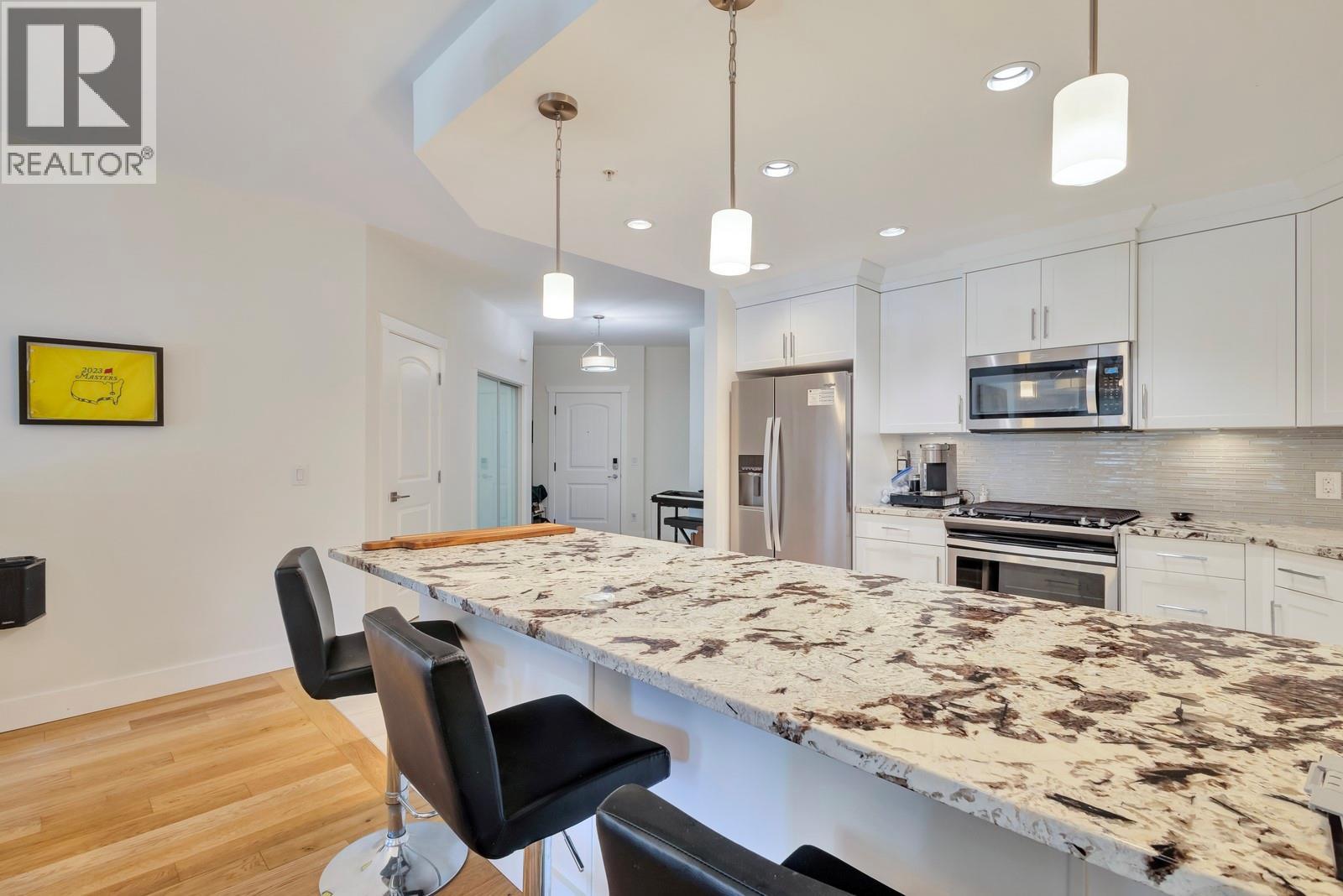 3865 Truswell Road Unit# 305, Kelowna, British Columbia  V1W 3K9 - Photo 3 - 10362977
