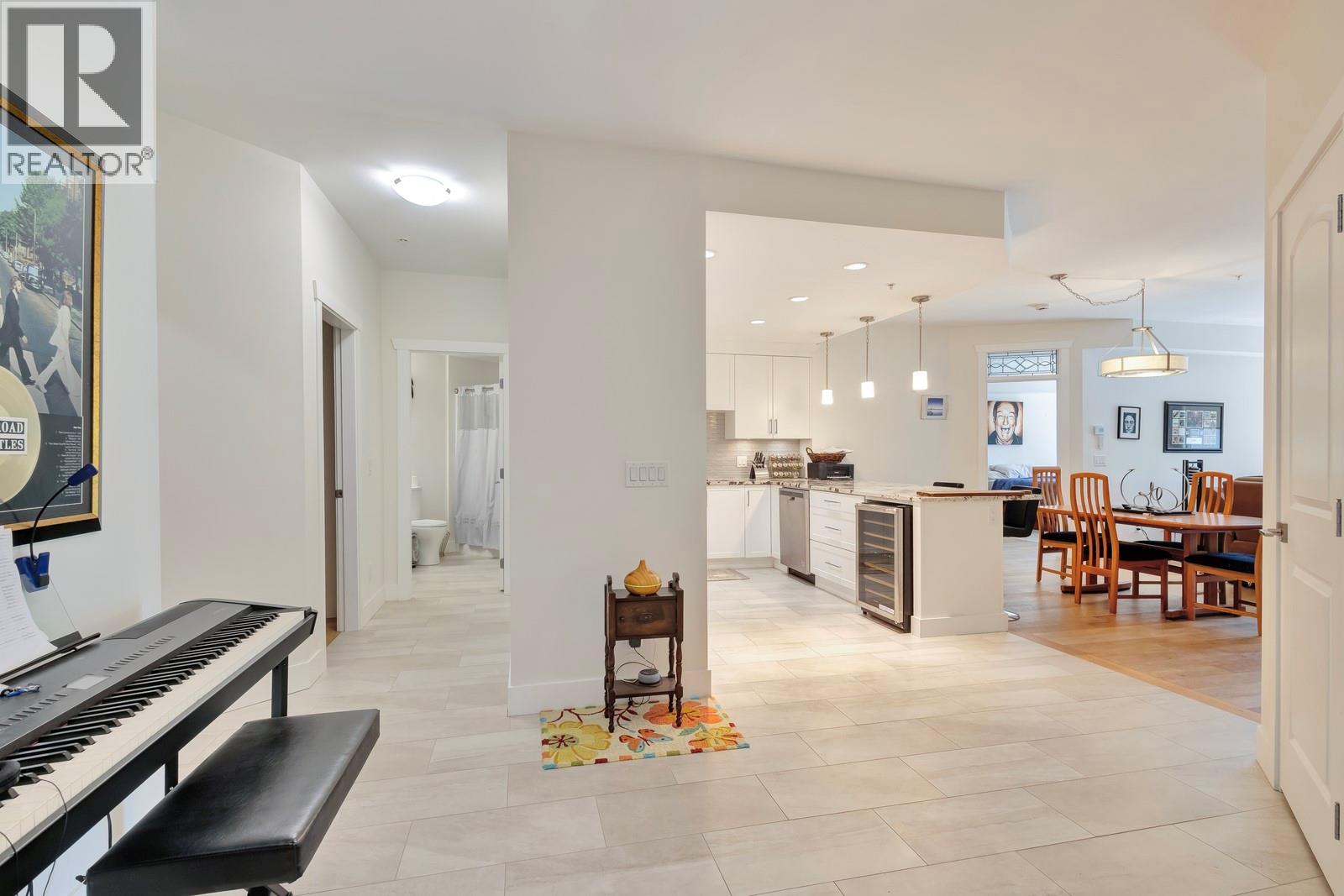 3865 Truswell Road Unit# 305, Kelowna, British Columbia  V1W 3K9 - Photo 15 - 10362977