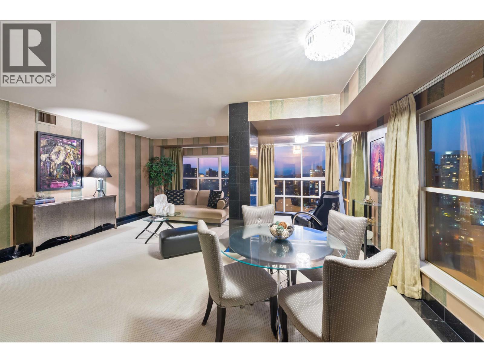 2201 909 Burrard Street, Vancouver, British Columbia  V6Z 2N2 - Photo 2 - R3045616