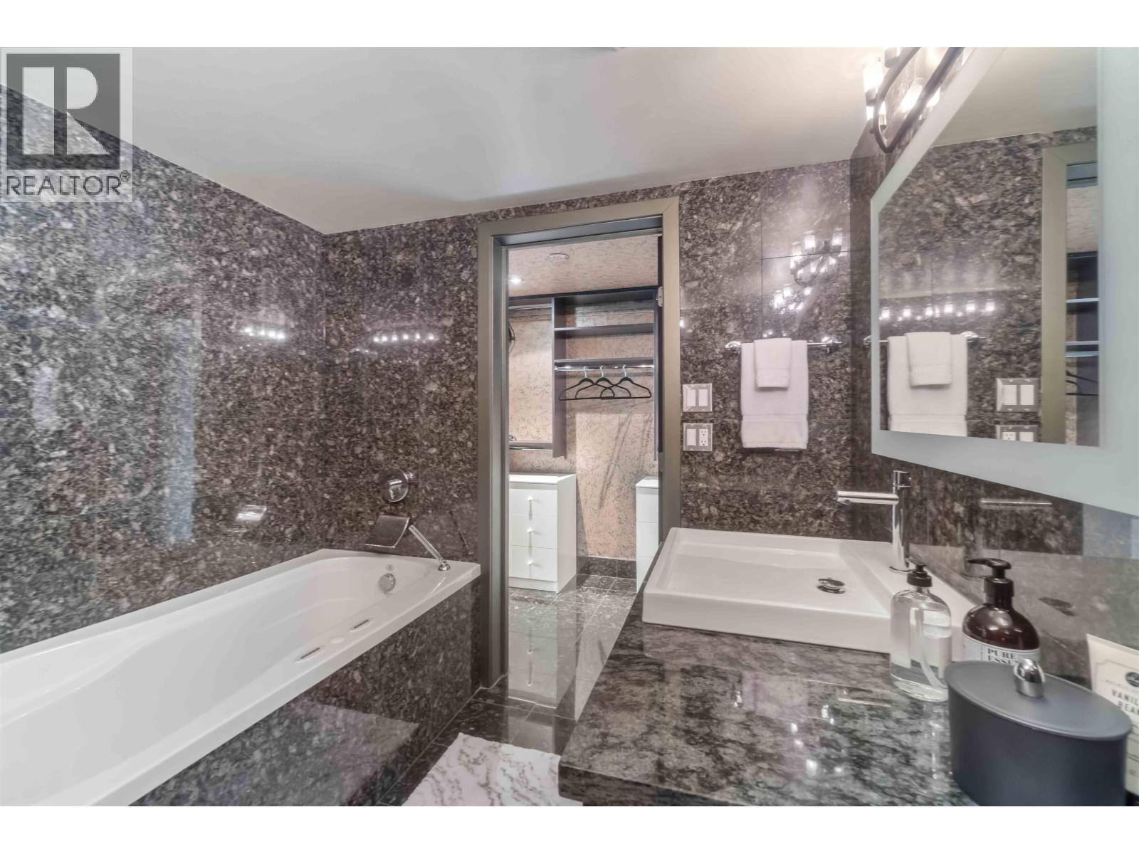 2201 909 Burrard Street, Vancouver, British Columbia  V6Z 2N2 - Photo 21 - R3045616