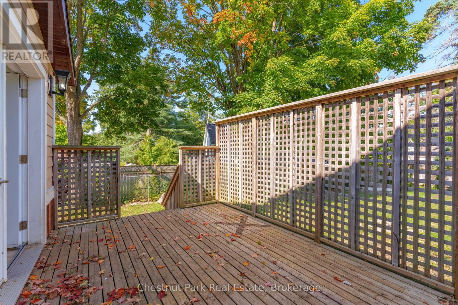 615 Bay Street, Gravenhurst, Ontario  P1P 1G8 - Photo 25 - X12397217