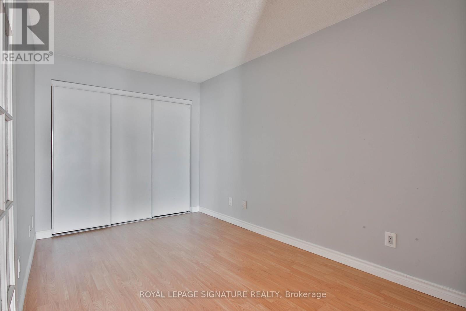 502 - 410 Queens Quay W, Toronto, Ontario  M5V 3T1 - Photo 14 - C12433285