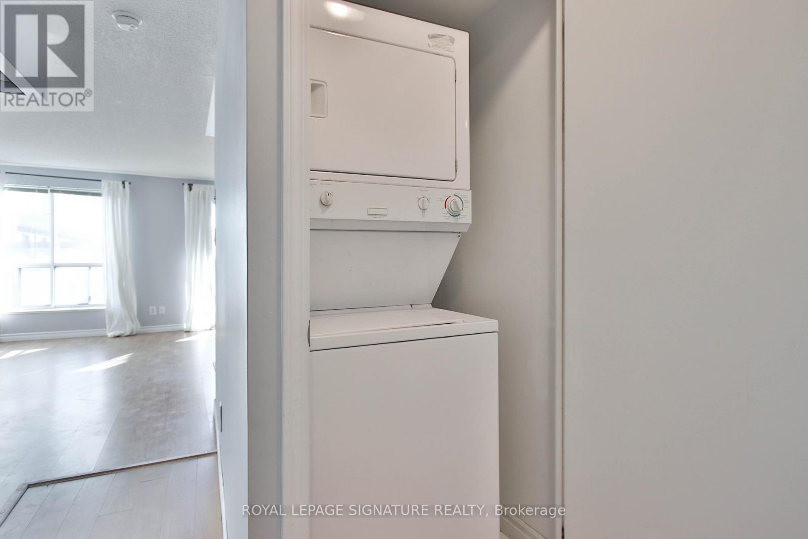 502 - 410 Queens Quay W, Toronto, Ontario  M5V 3T1 - Photo 18 - C12433285