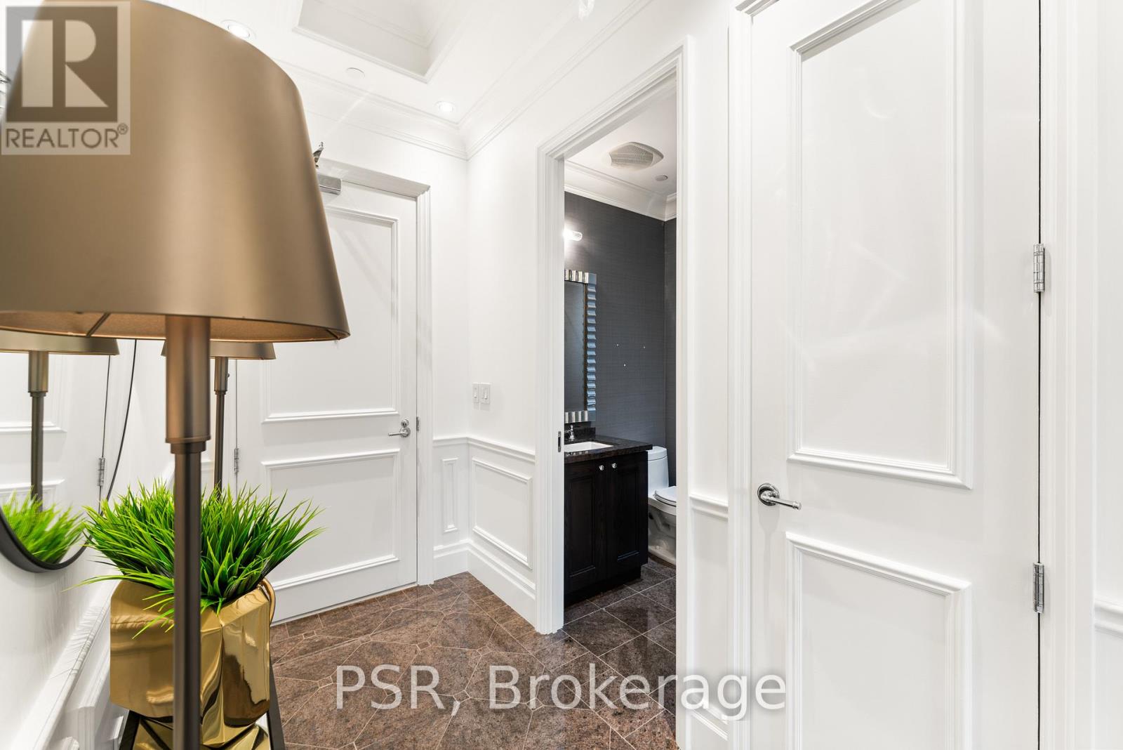 4506 - 311 Bay Street, Toronto, Ontario  M5H 4G5 - Photo 3 - C12433287