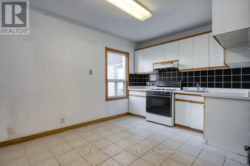 195-197 Dovercourt Road, Toronto, Ontario  M6J 3C7 - Photo 37 - C12433317