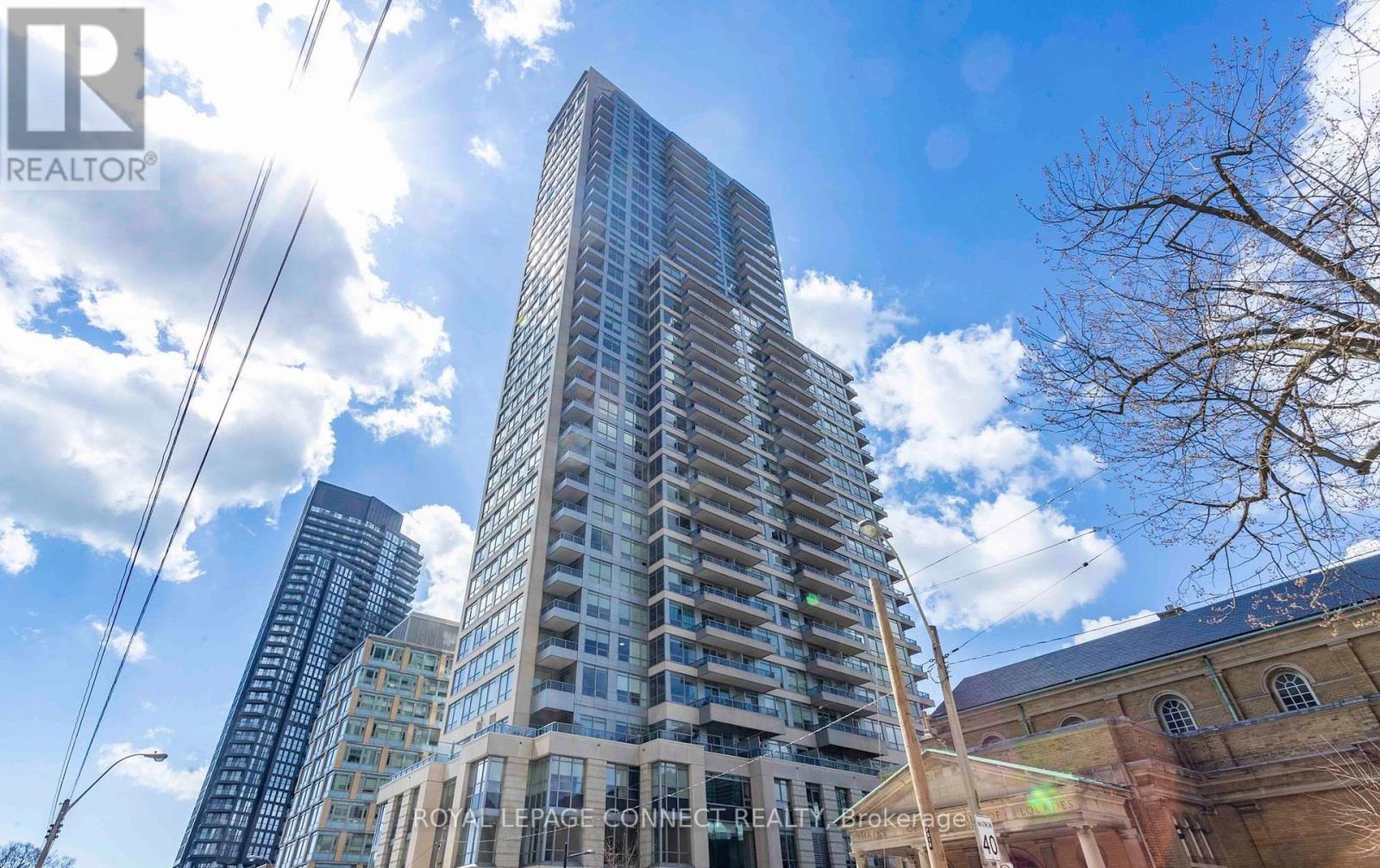 812 - 500 SHERBOURNE STREET, Toronto, Ontario