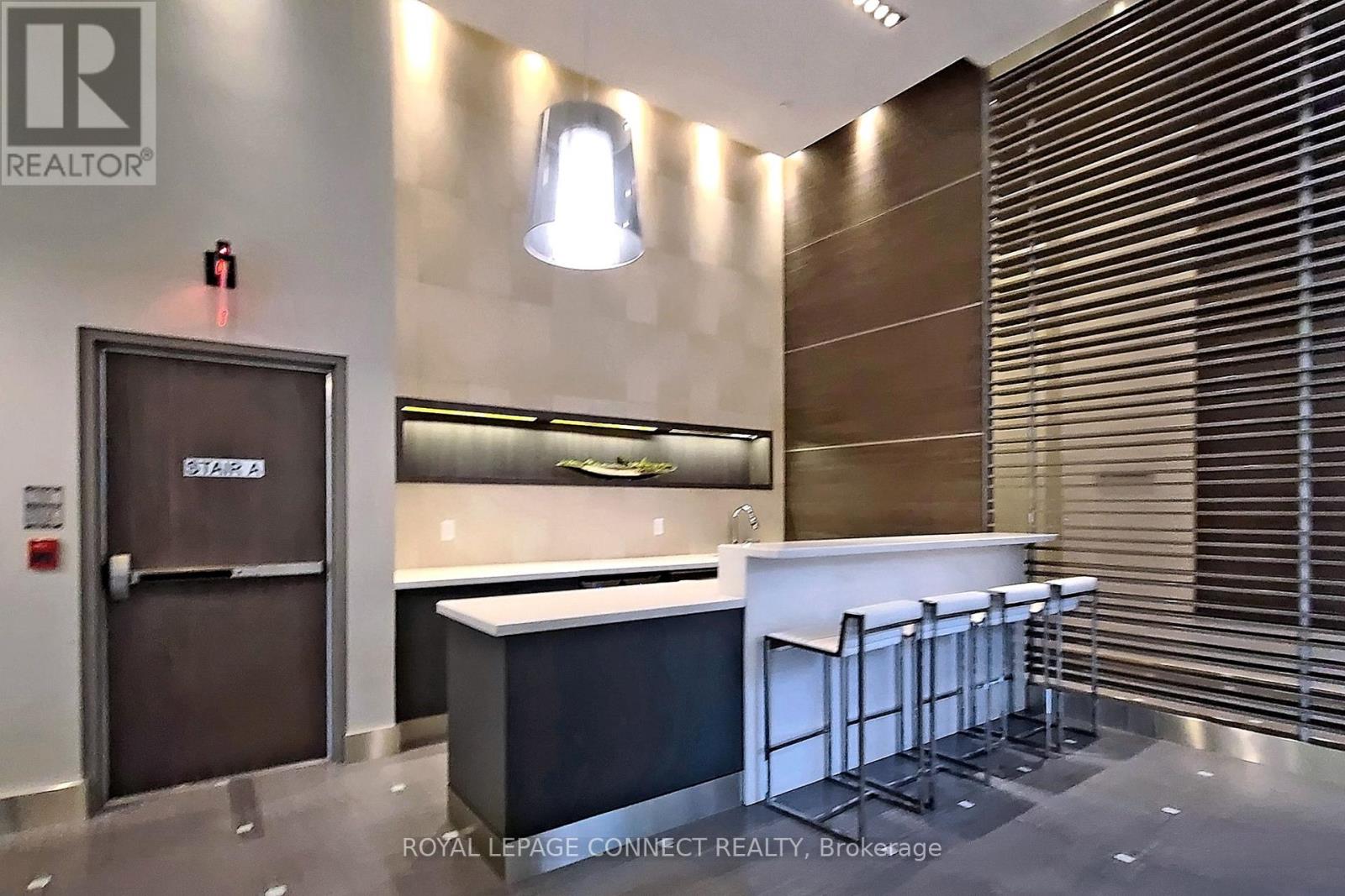 812 - 500 Sherbourne Street, Toronto, Ontario  M4X 1L1 - Photo 5 - C12433335