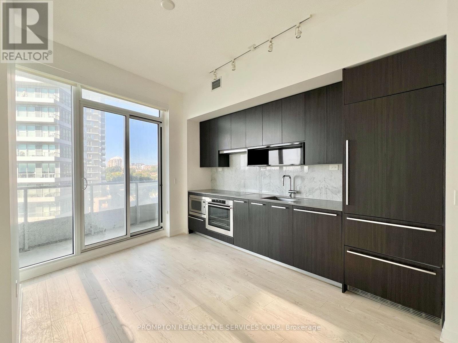 907 - 117 Mcmahon Drive, Toronto, Ontario  M2K 2X9 - Photo 6 - C12433338