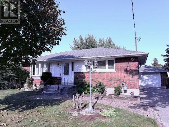 491 Fairlawn Street N, Oshawa, Ontario  L1J 4R5 - Photo 1 - E12433324