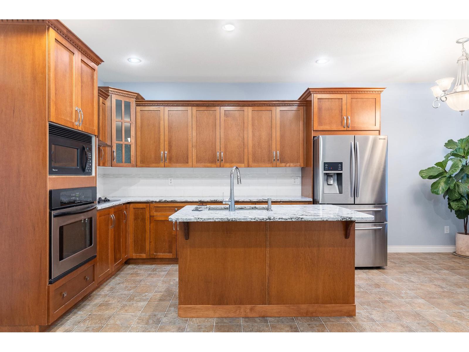 5386 Chinook Street, Sardis South, Chilliwack, British Columbia  V2R 0A6 - Photo 10 - R3053152