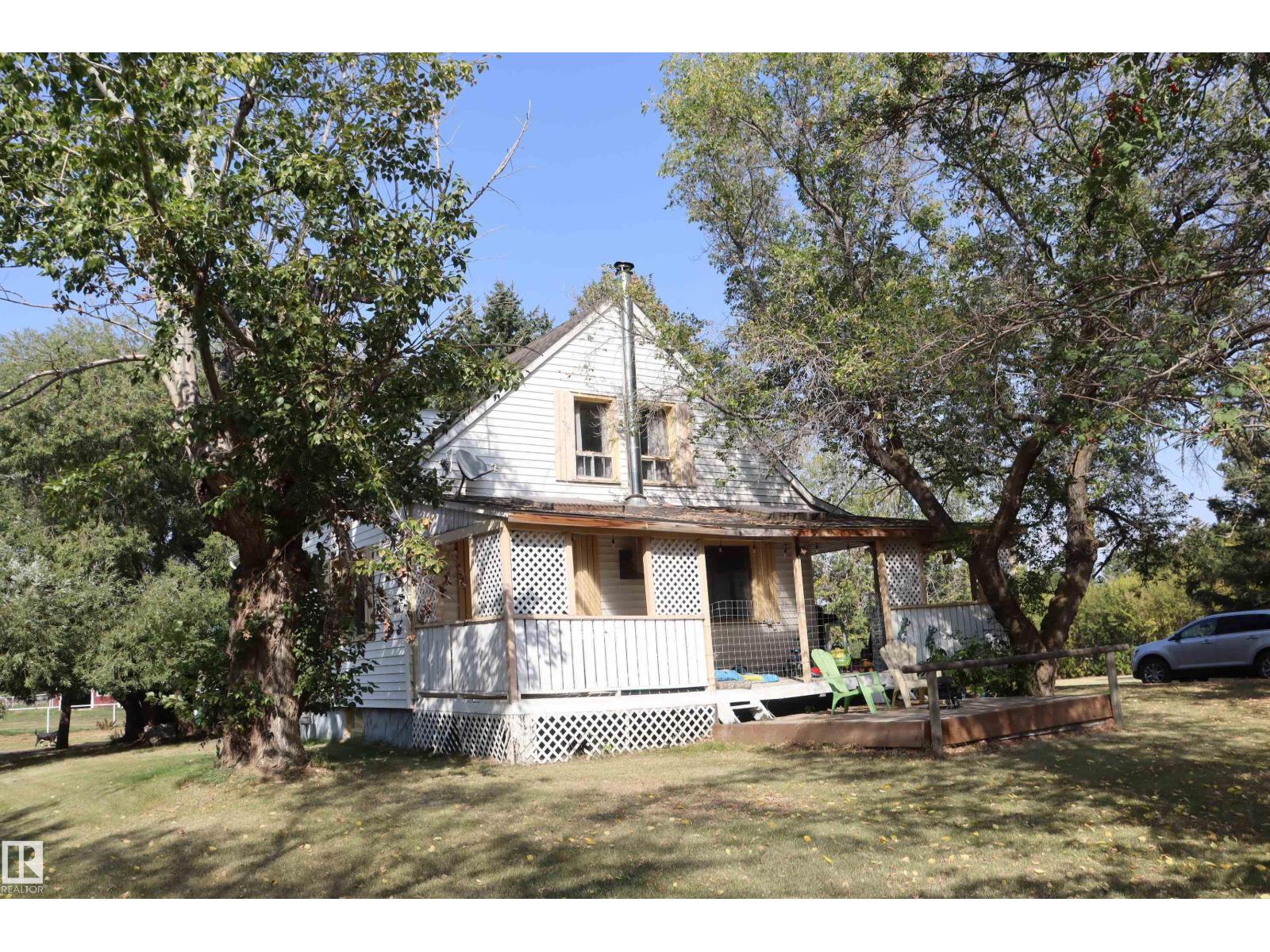 243066 Twp. Rd. 464, Rural Wetaskiwin County, Alberta