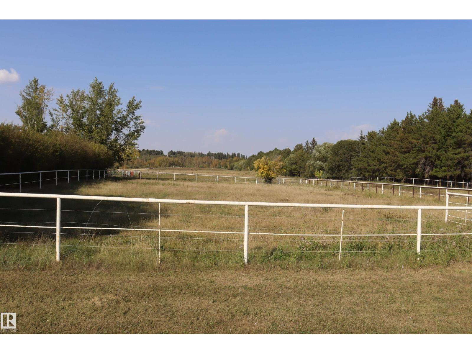 243066 Twp. Rd. 464, Rural Wetaskiwin County, Alberta  T9A 2G3 - Photo 46 - E4457614