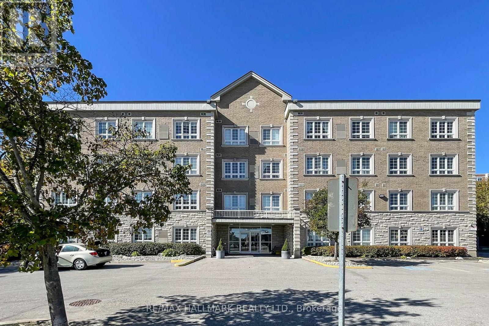 301 - 112 SIMCOE ROAD, Bradford West Gwillimbury, Ontario