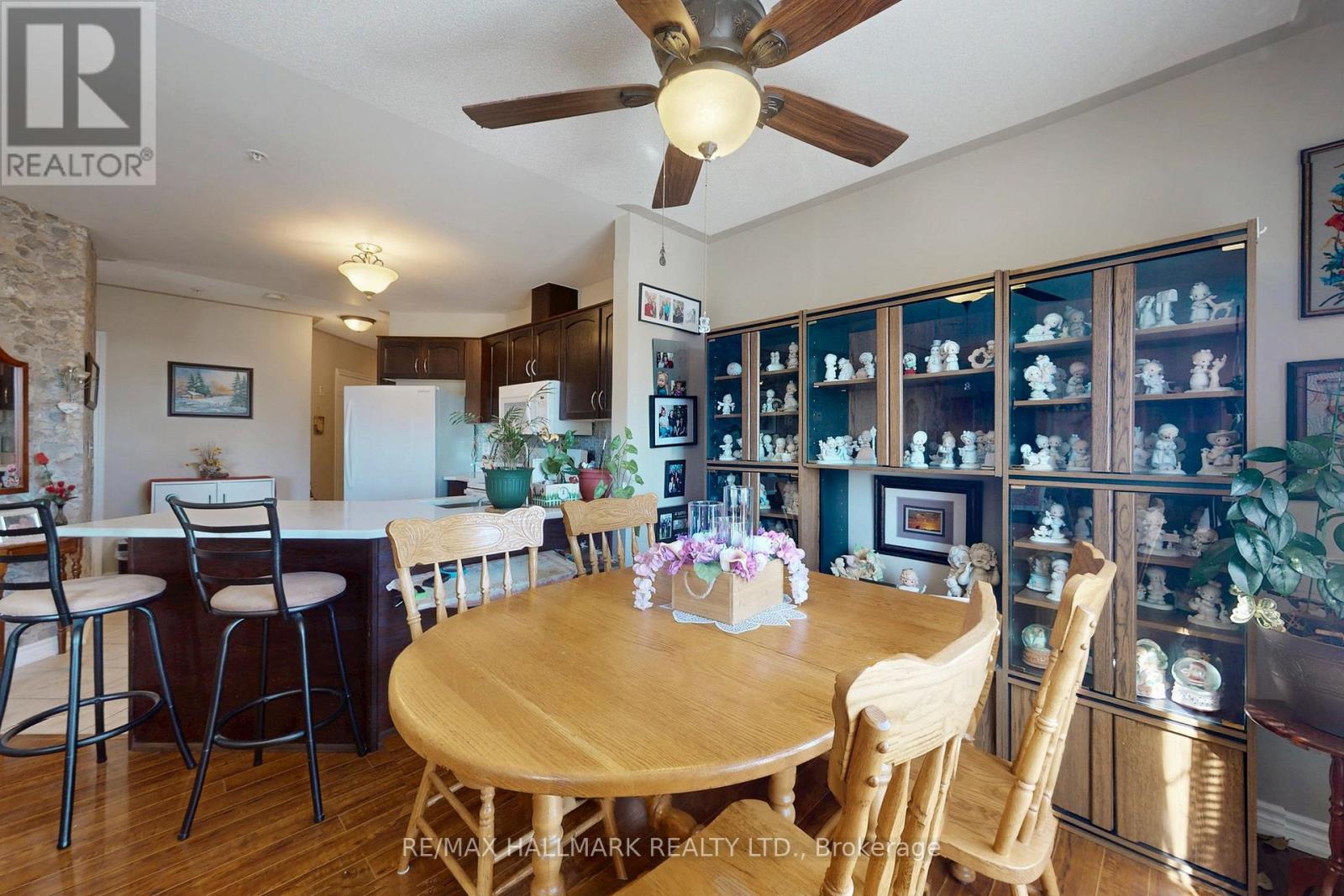 301 - 112 Simcoe Road, Bradford West Gwillimbury, Ontario  L3Z 1Y2 - Photo 11 - N12433354