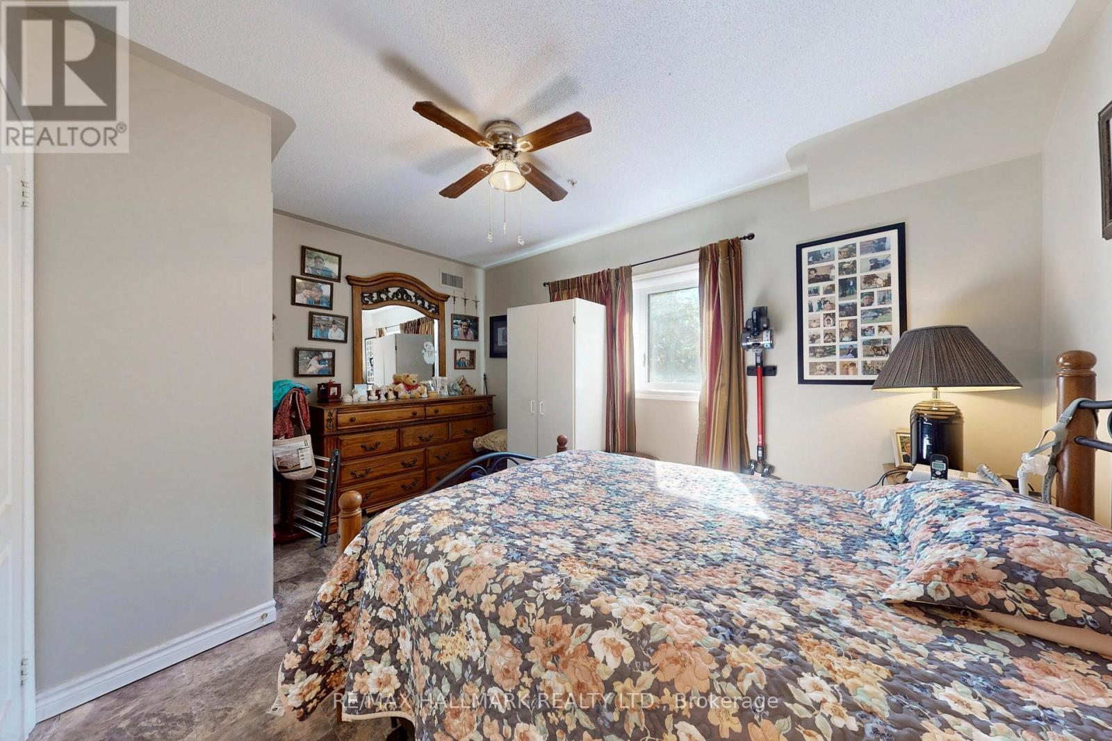 301 - 112 Simcoe Road, Bradford West Gwillimbury, Ontario  L3Z 1Y2 - Photo 18 - N12433354