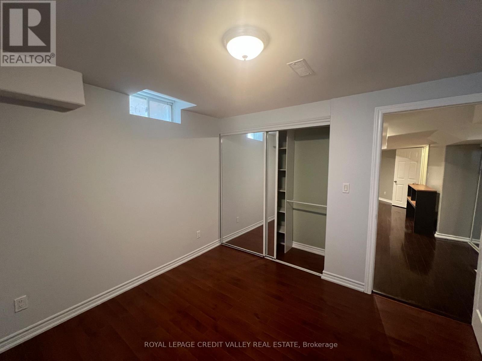 Bsmt - 7 Albright Road, Brampton, Ontario  L6X 5C8 - Photo 8 - W12433209
