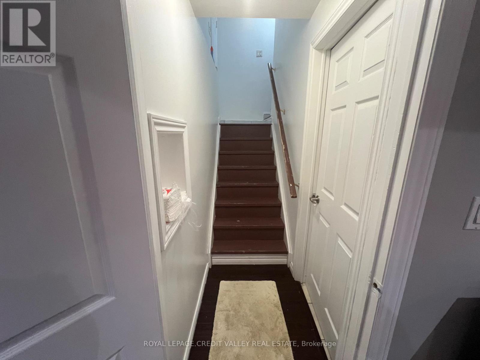 Bsmt - 7 Albright Road, Brampton, Ontario  L6X 5C8 - Photo 4 - W12433209
